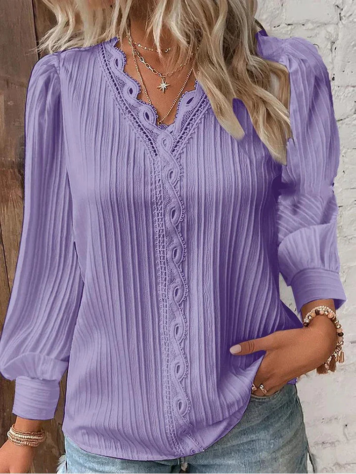 Sam | Blouse with Chiffon and Lace Details